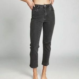 Cotton On Stretch Mom Jeans in Faded Black